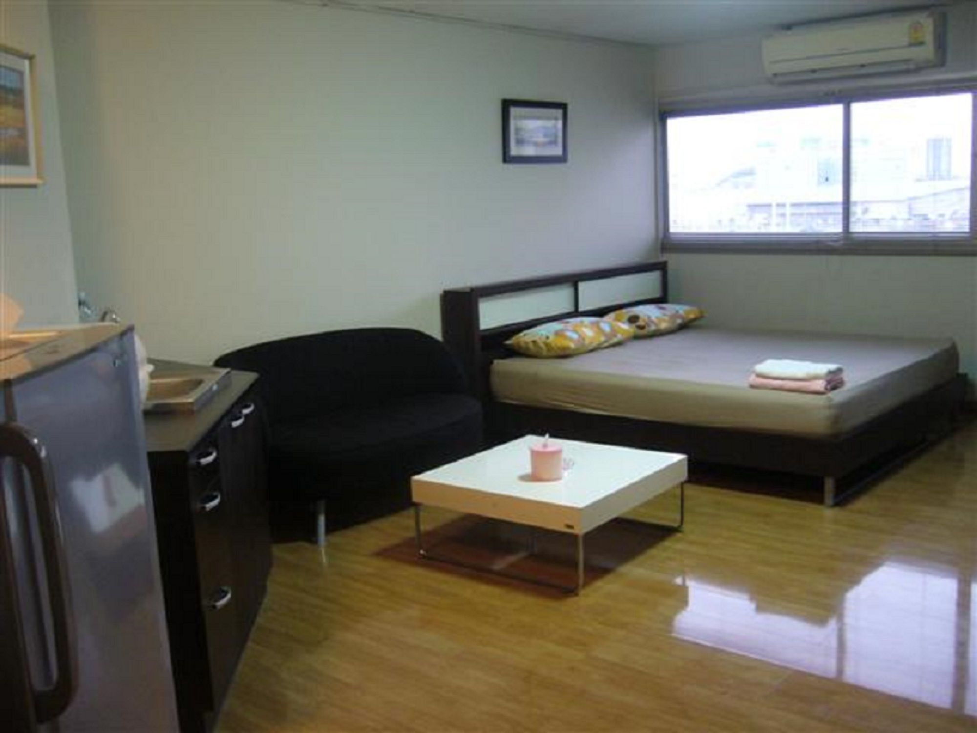 Dmk Don Mueang Airport Guest House Pak Kret Luaran gambar